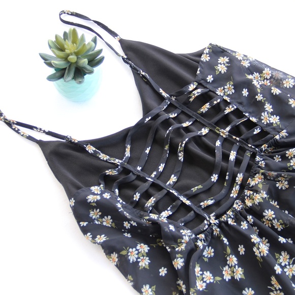 La Hearts Tops - LA Hearts Daisy Print Caged Back Tank Top
